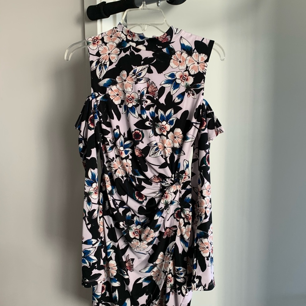 Dress - Picture 2 of 5